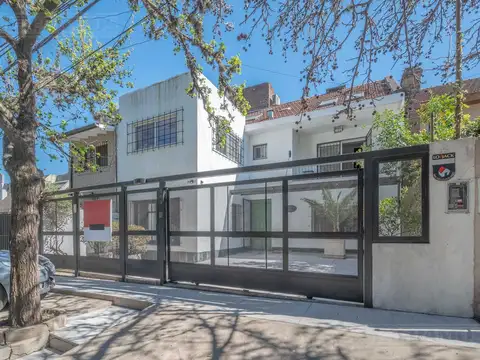 IMPECABLE CASA ALQUILER ENERO 2026 - LA HORQUETA A POCAS CUADRAS DEL COLEGIO NEWMAN