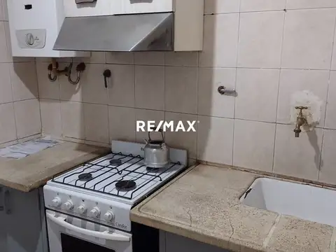 Casa 5 ambientes con 1 baño