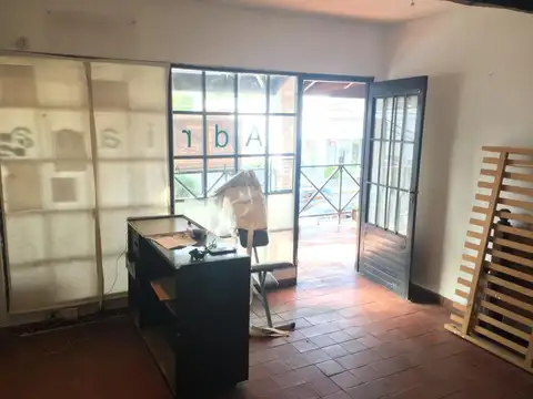 Oficina 2 ambientes con 1 baño