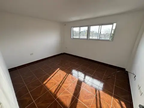 Departamento interno en alquiler de dos ambientes en Rafael Calzada