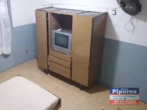 Hotel - Edificio planta baja y 6 pisos - 40 hab. c/baño y kichinette 24 de ellas c/balcón al frente