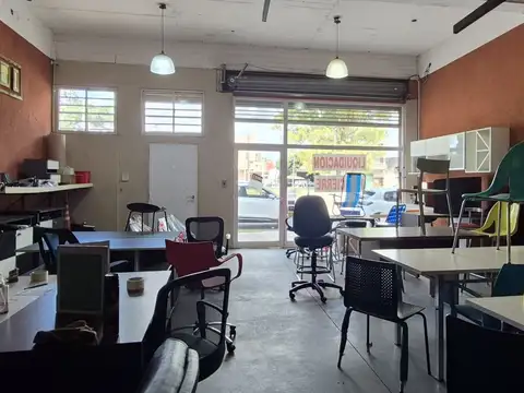 Alquiler de Local en Villa Raffo, Tres de Febrero