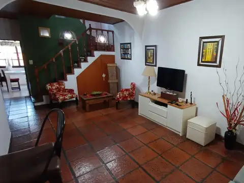 Depto Tipo Casa en Venta de 2 ambientes