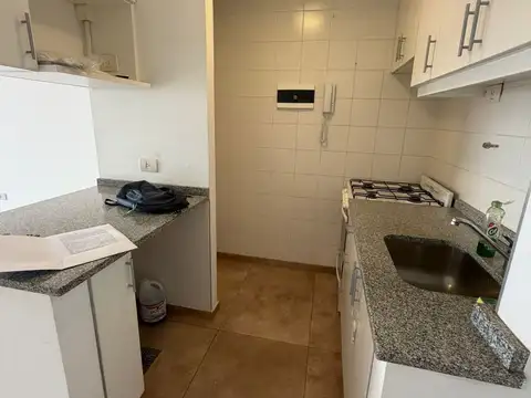 Departamento en Alquiler con 1 cocheras