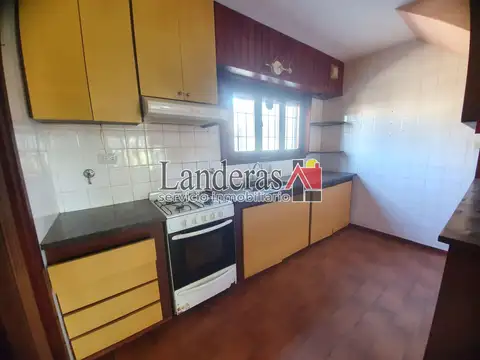 Hermosa Casa 5 amb. - Dos Cuadra del Mar - EXCELENTE UBICACIÓN