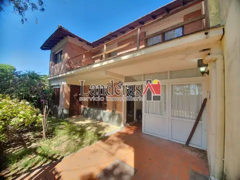 Hermosa Casa 5 amb. - Dos Cuadra del Mar - EXCELENTE UBICACIÓN