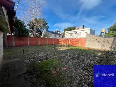 Casa en venta c/ cochera en Costa Azul