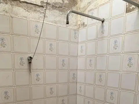 2 CASAS + HABITACION DE SERVICIO CON BAÑO PRIVADO