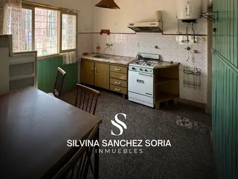 VENTA CASA EN CAPILLA DEL SEÑOR, A UNA CUADRA DE LA PLAZA