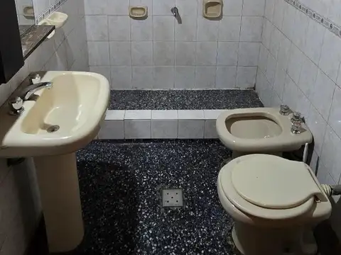 CASA EN VENTA - ZONA DON BOSCO- SANTA FE