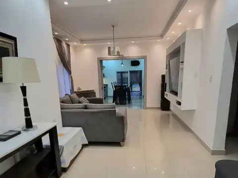 Casa en Venta al Oeste