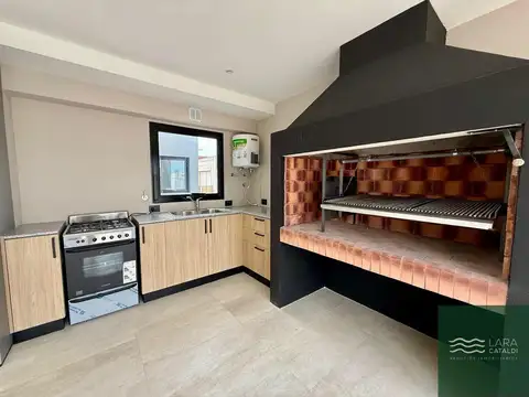 Departamento en Venta en Zona Guemes, USD 199.999