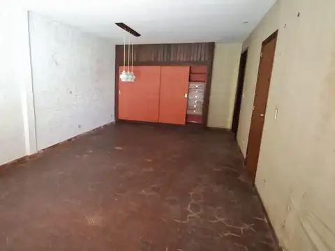 Depto Tipo Casa en Venta 40 años
