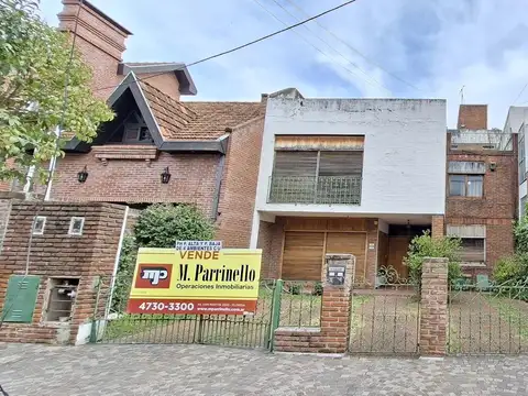 PH en planta baja con gran potencial, Ideal inversión o refacción total- En Venta
