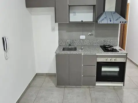 Departamento 2 ambientes con patio a estrenar - Lomas del mirador 