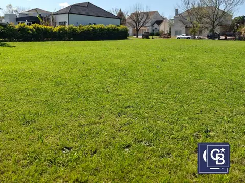 Terreno en Venta 32  mts Fondo