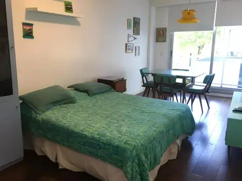 AMBIENTE en Palermo Con Balcon