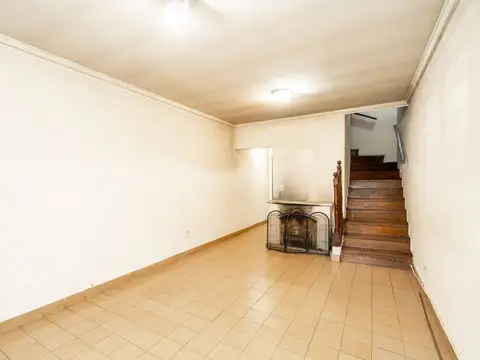 Casa 4 ambientes con 1 baño
