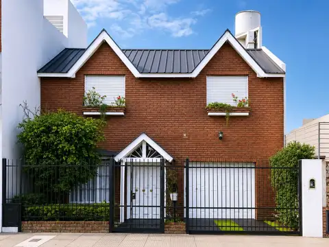 OPORTUNIDAD VENTA CASA DE 5 AMBIENTES EN SAN ANTONIO DE PADU