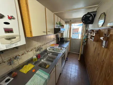 Casa 6 ambientes con 1 baño
