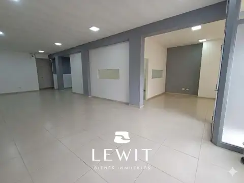 Alquila local comercial | 120  m² | Zona de alto tránsito | Independencia 850 | Neuquén