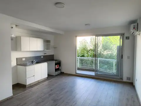 Departamento en Alquiler con 1 cochera