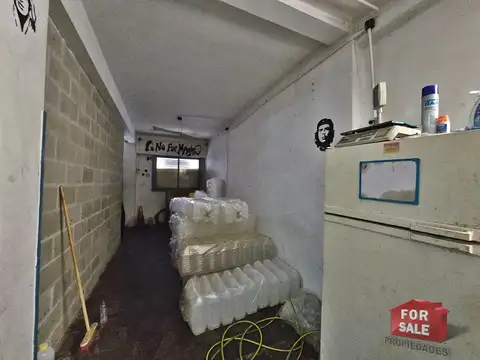 Local en Venta 70 años