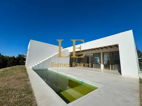 Casa en Venta en El Naudir, USD 315.000
