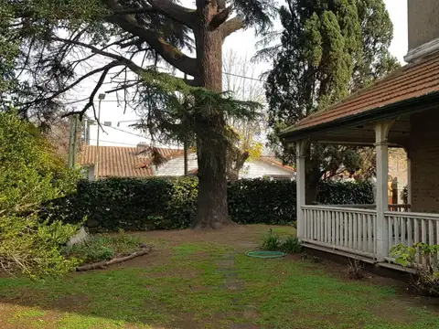 Casa 4 ambientes con 4 baños