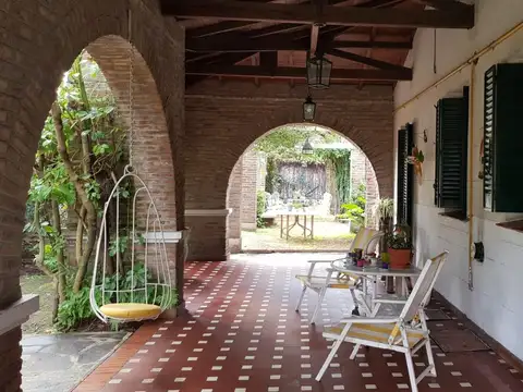 Casa en Venta en Turdera, USD 720.000