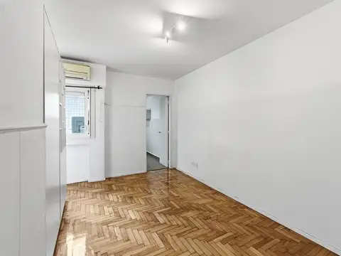Departamento en Alquiler en Villa del Parque, $ 650.000