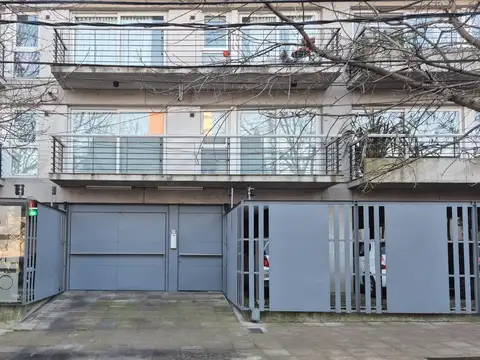 Departamento 3 ambientes cochera en Acassuso 