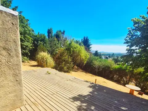 Casa 3 ambientes con 2 baños