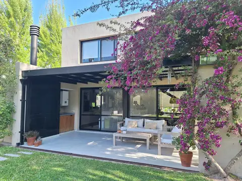 Casa en venta Barrio Santa Clara - Villanueva