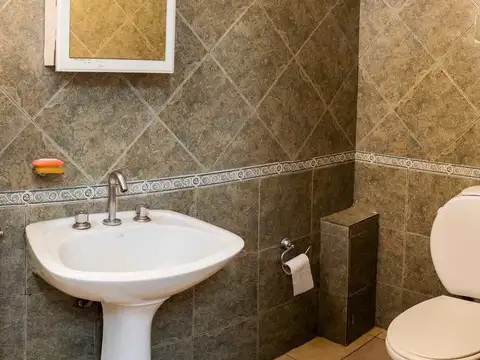 Depto Tipo Casa 4 ambientes con 2 baños
