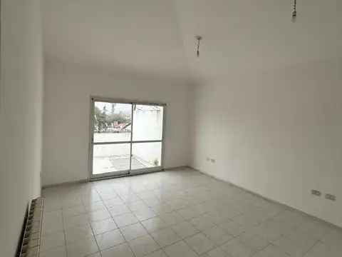 Casa 5 ambientes con 5 baños