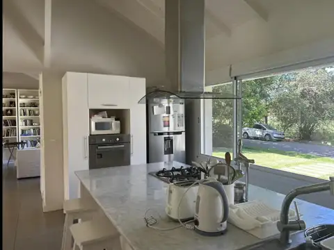 Casa en Venta al Oeste