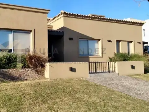 Casa en Alquiler al Noreste