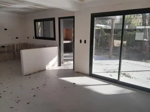 Casa en Venta Housing 3 dormitorios Pachacutec