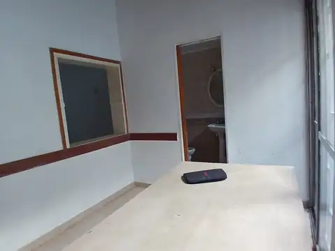VENTA CASA 3 AMB CON PATIO Y PARRILLA - TEMPERLEY