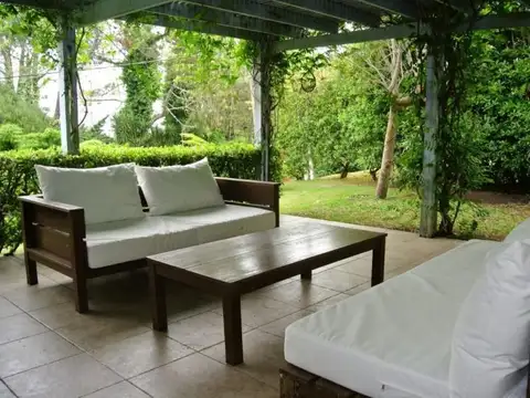 Casa en Alquiler Temporal en Punta del Este, USD 29.000