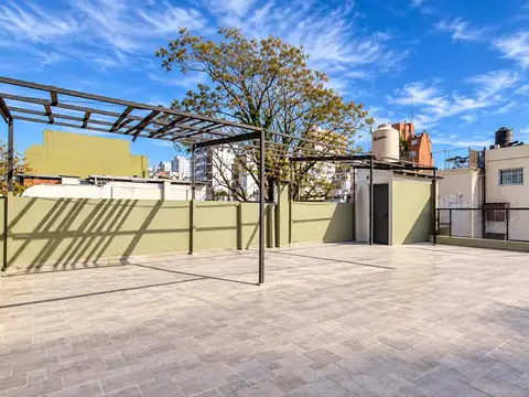 Al frente con cochera Terraza propia Colegiales
