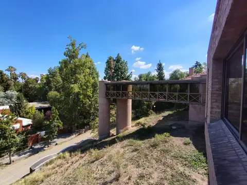 Casa en Venta en Chacras de Coria, USD 690.000