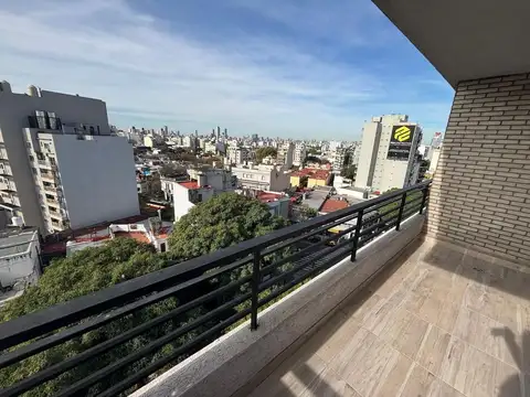 Avenida Forest 638 , Piso 10