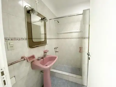 Depto Tipo Casa 2 ambientes con 1 baño