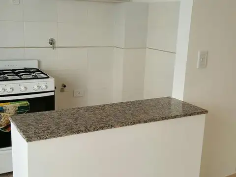 Departamento en Alquiler con 1 cocheras