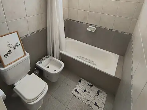 Depto Tipo Casa 3 ambientes con 1 baño