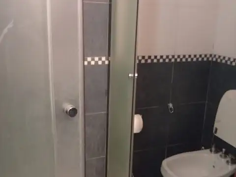 VENTA DE CASA 5 AMBIENTES EL PALOMAR