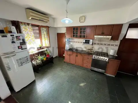 Oficina en Venta con 1 cochera