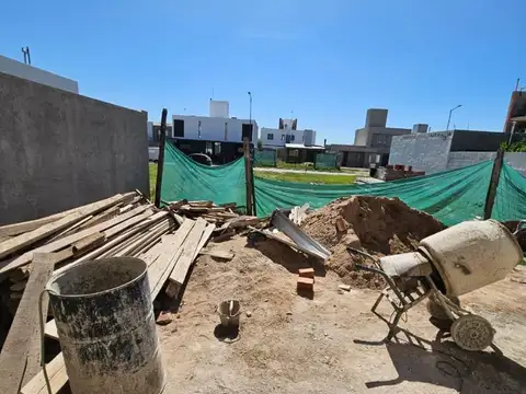 DUPLEX A ESTRENAR 3 DORMITORIOS 2 BAÑOS COLINAS MANANTIALES